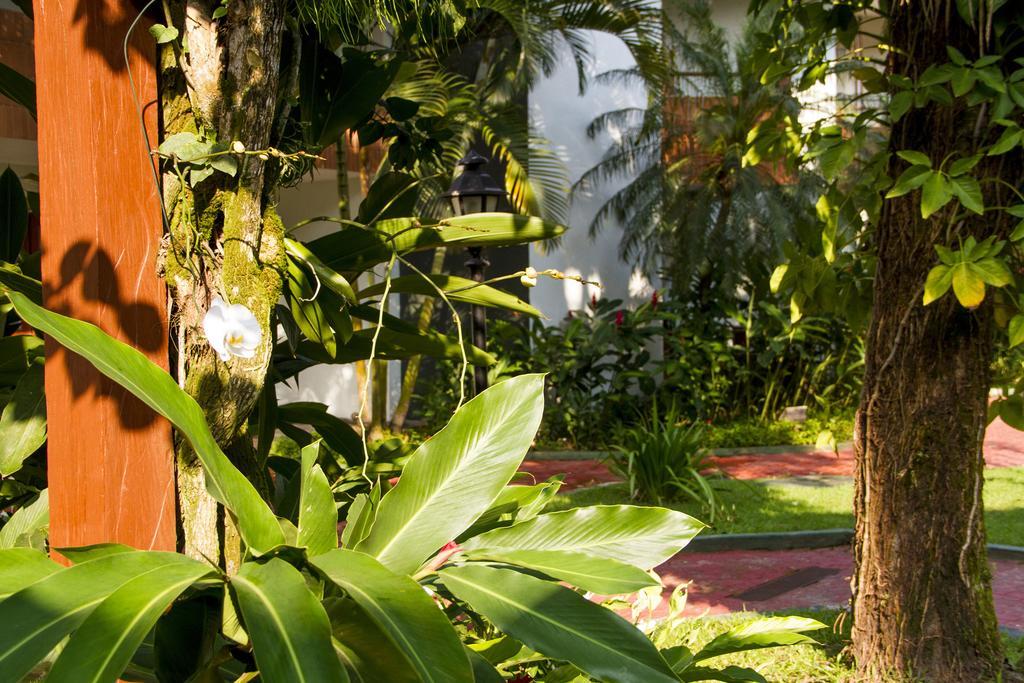 Pousada Larimor Boicucanga Exterior photo